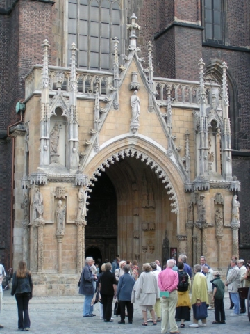 Wejście do Katedry